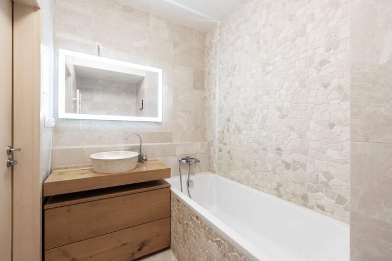 Pronájem krásného a vzdušného bytu 2+kk na Hajích