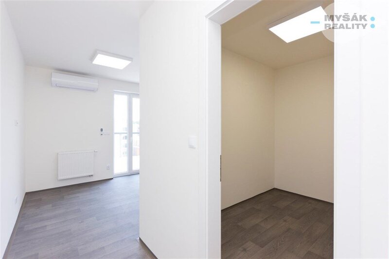 Prodej bytu v OV 3+kk a dvě terasy Vrchlického 3318, Kladno