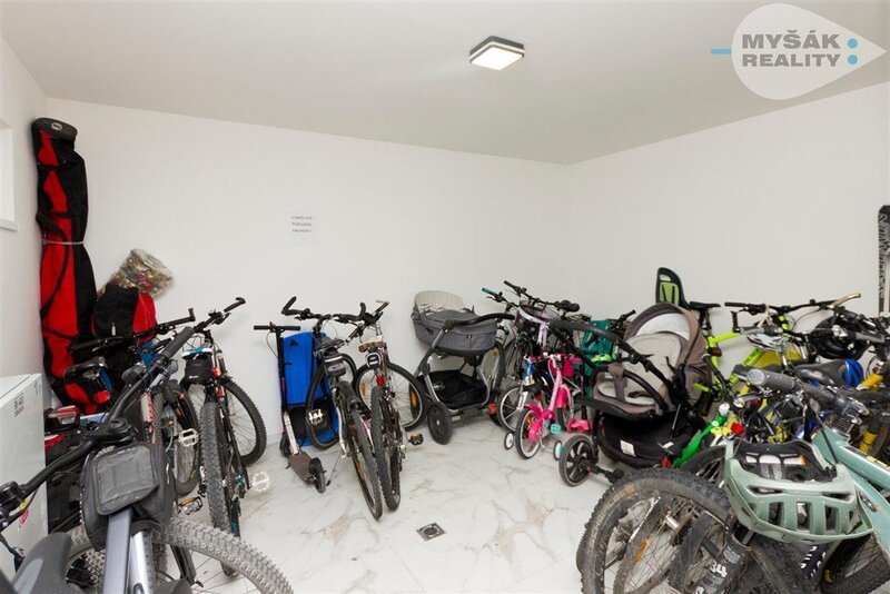 Prodej bytu v OV 3+kk a dvě terasy Vrchlického 3318, Kladno