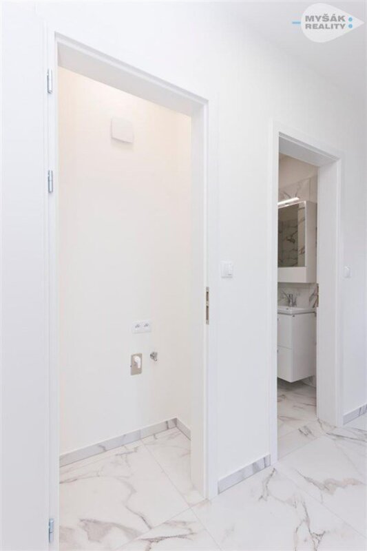 Prodej bytu v OV 3+kk a dvě terasy Vrchlického 3318, Kladno