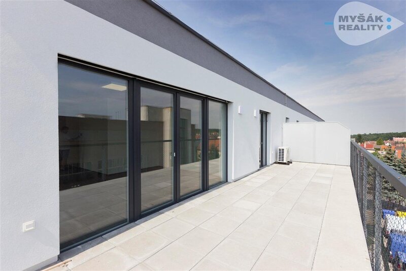 Prodej bytu v OV 3+kk a dvě terasy Vrchlického 3318, Kladno