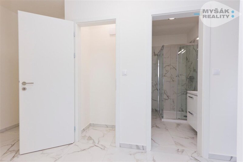 Prodej bytu v OV 3+kk a dvě terasy Vrchlického 3318, Kladno