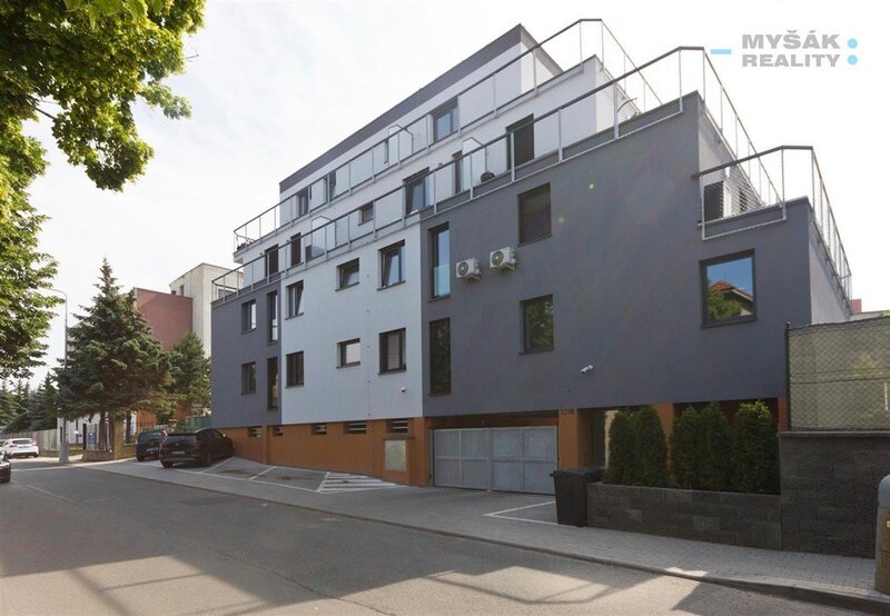 Prodej bytu v OV 3+kk a dvě terasy Vrchlického 3318, Kladno