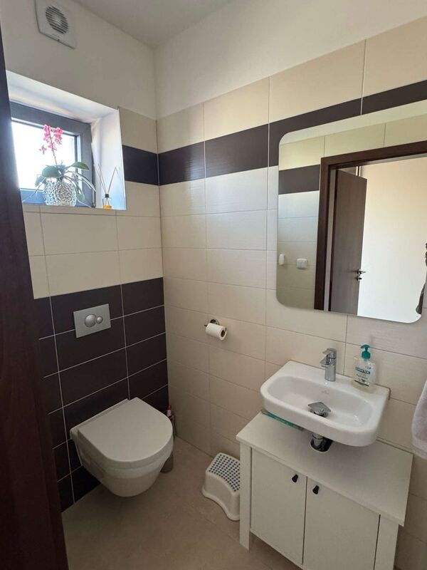 Prodej moderního rodinného domu 4+1, Králův Dvůr