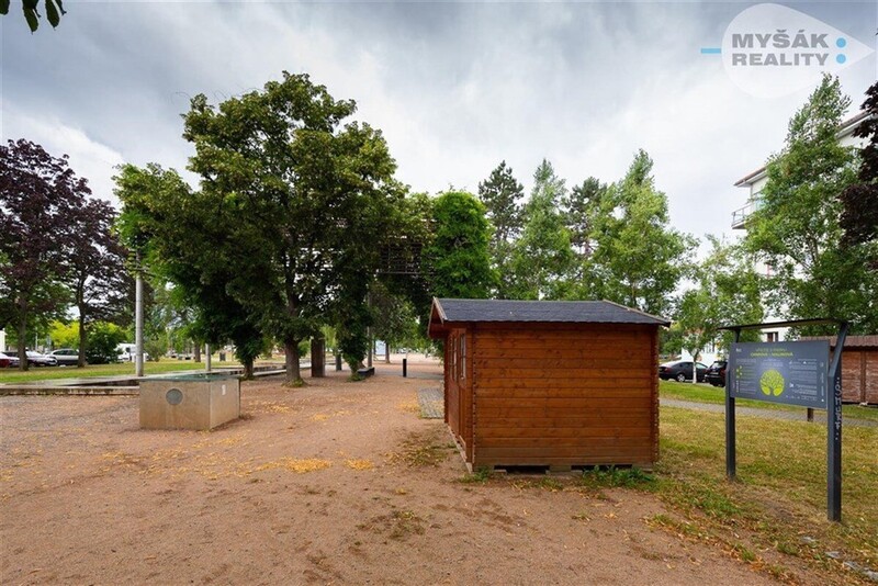Prodej bytu 2+1, cihla, OV, Zahradní město - Praha 10