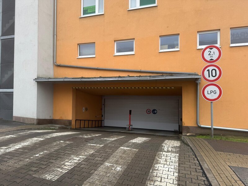 Pronájem garážového stání