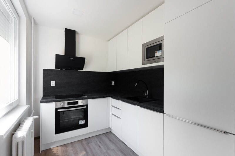 Prodej luxusně zrekonstruovaného bytu 2+1 v Krči