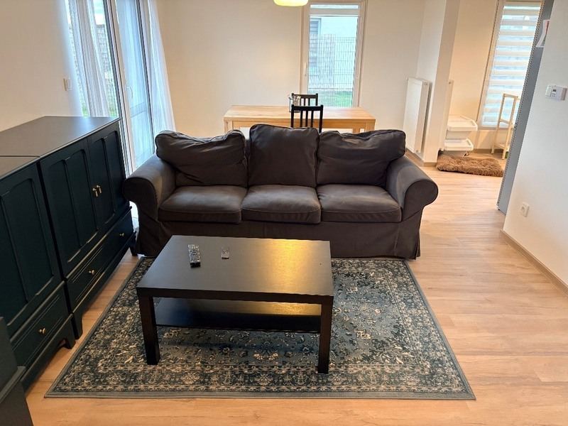 Prodej řadového rodinného domu na příjemném místě v Nehvizdech, Praha východ