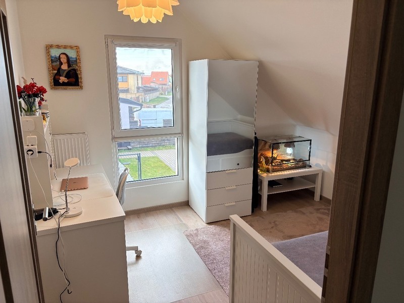 Prodej řadového rodinného domu na příjemném místě v Nehvizdech, Praha východ