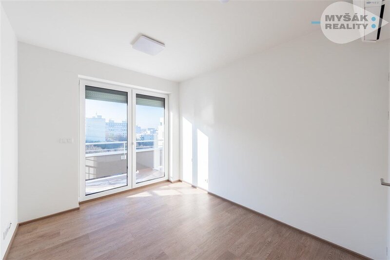 Pronájem novostavby na Chodově 3+kk Drahňovická 2425/4, Praha 11, Chodov