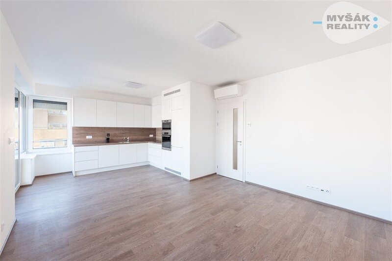 Pronájem novostavby na Chodově 3+kk Drahňovická 2425/4, Praha 11, Chodov