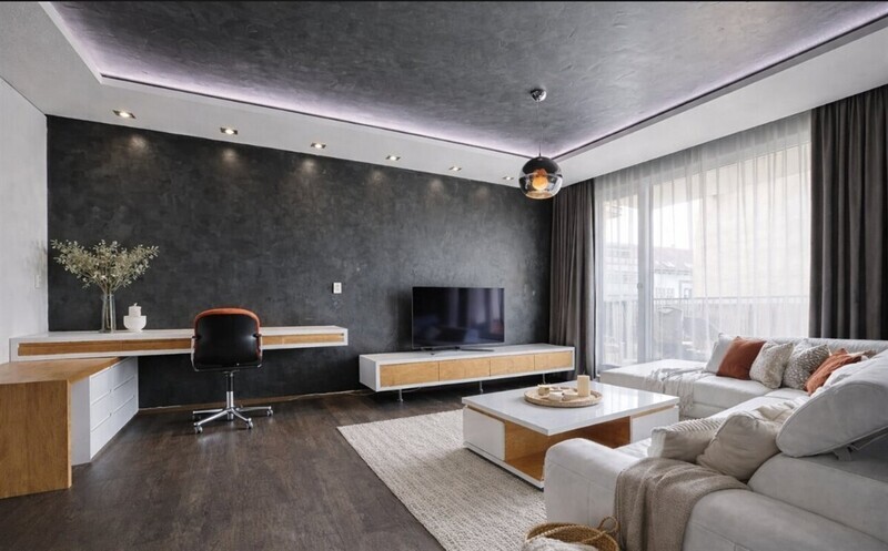 Nadčasový design, poctivé materiály a velkorysý prostor v srdci Libně 2+kk/T/OV