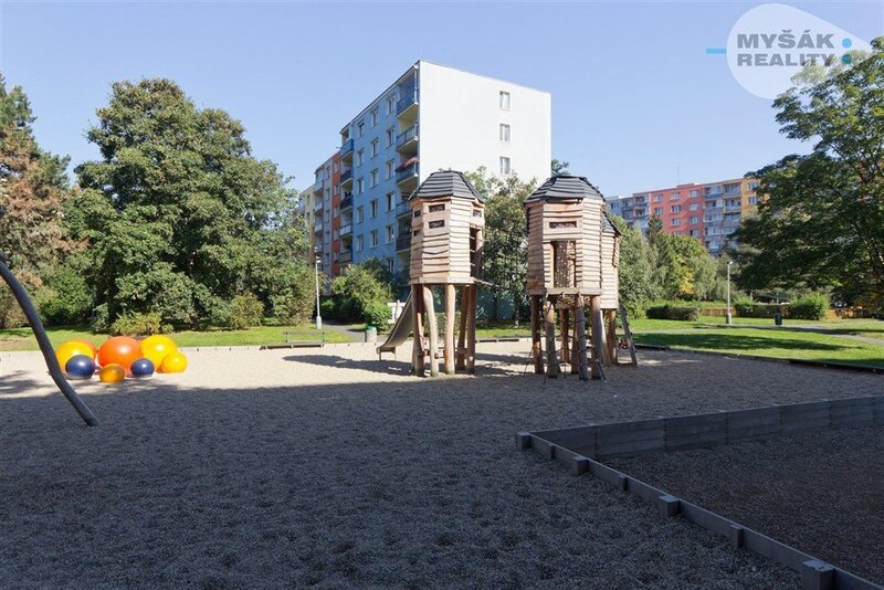 Prodej bytu 2+kk s lodžií, Praha 4, Kamýk