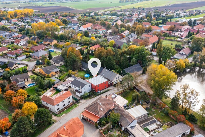 Prodej dvougeneračního domu 6+2