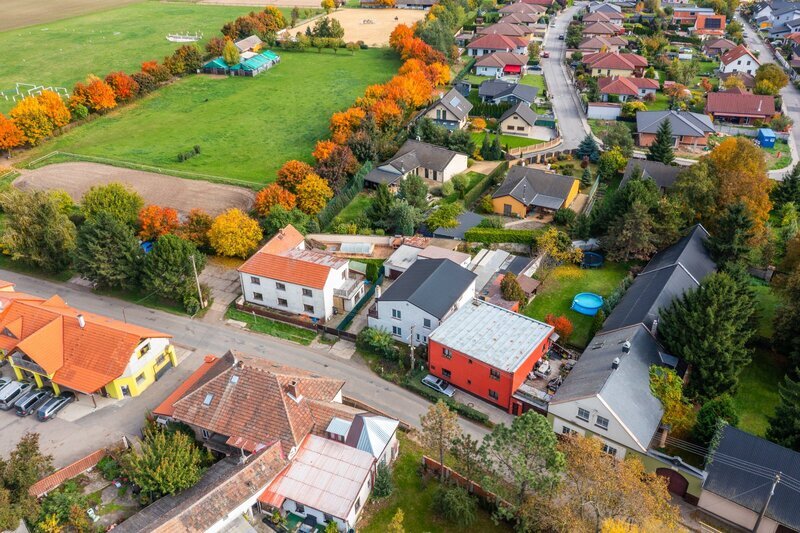 Prodej dvougeneračního domu 6+2