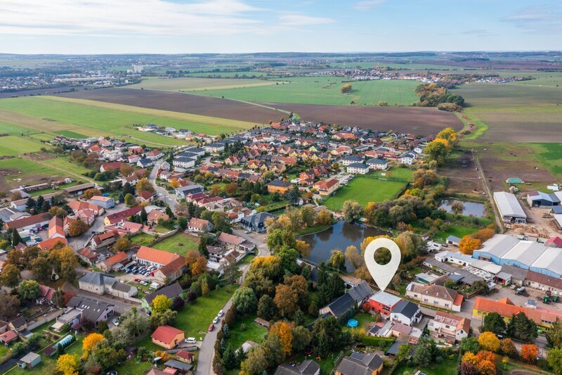 Prodej dvougeneračního domu 6+2