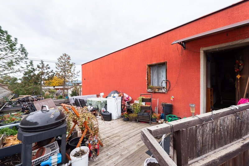 Prodej dvougeneračního domu 6+2