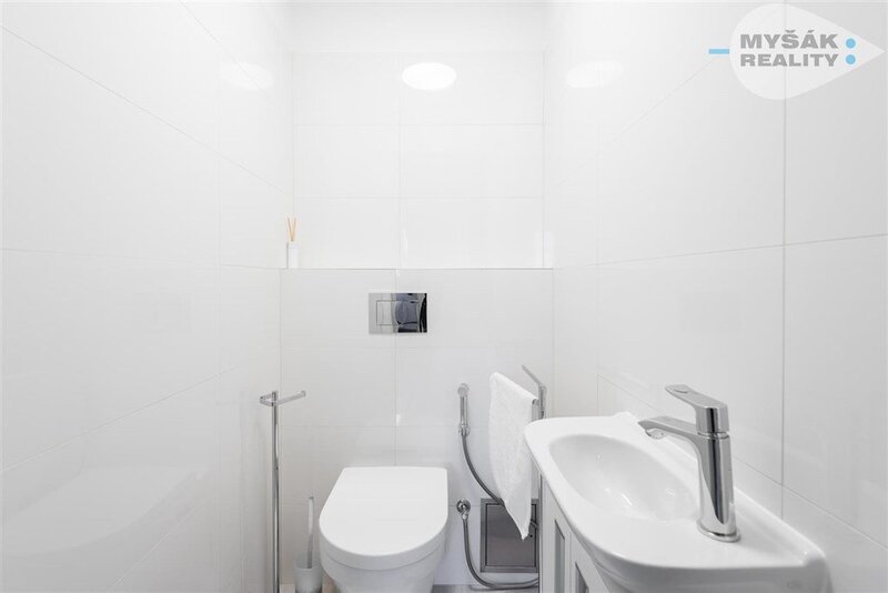 Prodej bytu 3kk/terasa, 2 GS, novostavba - Břevnov