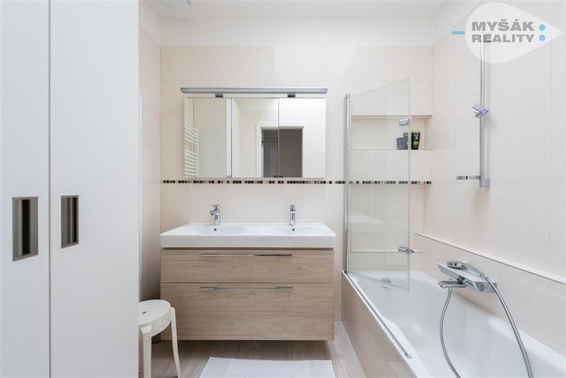 Prodej bytu 3kk/terasa, 2 GS, novostavba - Břevnov