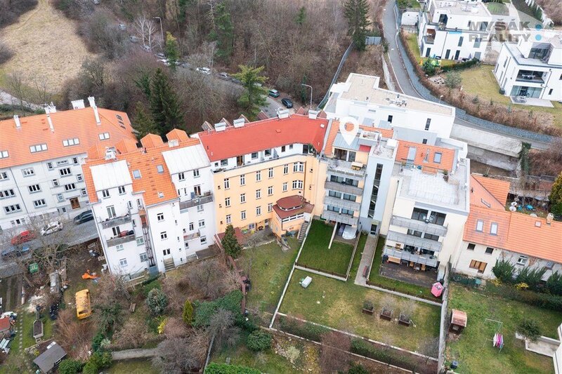 Prodej bytu 3kk/terasa, 2 GS, novostavba - Břevnov