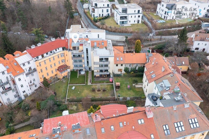 Prodej bytu 3kk/terasa, 2 GS, novostavba - Břevnov