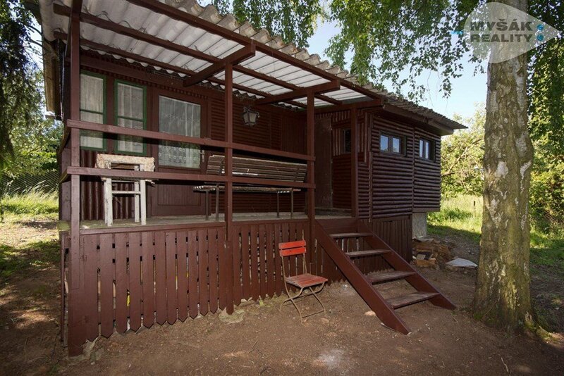 Nový Jáchymov chata, podezděná, velmi příjemné místo s dobrou dostupností