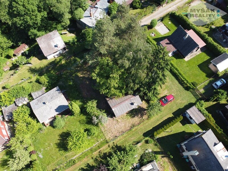 Nový Jáchymov chata, podezděná, velmi příjemné místo s dobrou dostupností