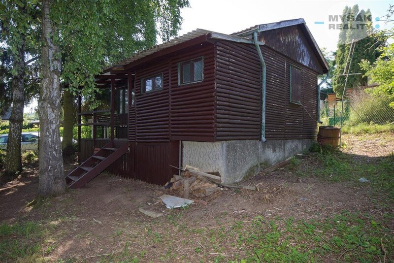 Nový Jáchymov chata, podezděná, velmi příjemné místo s dobrou dostupností