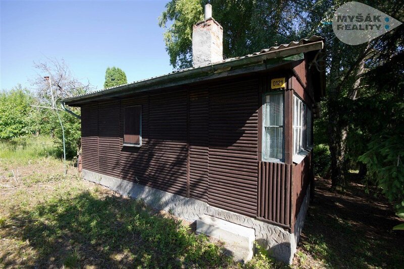 Nový Jáchymov chata, podezděná, velmi příjemné místo s dobrou dostupností