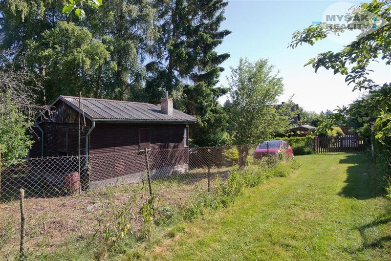 Nový Jáchymov chata, podezděná, velmi příjemné místo s dobrou dostupností