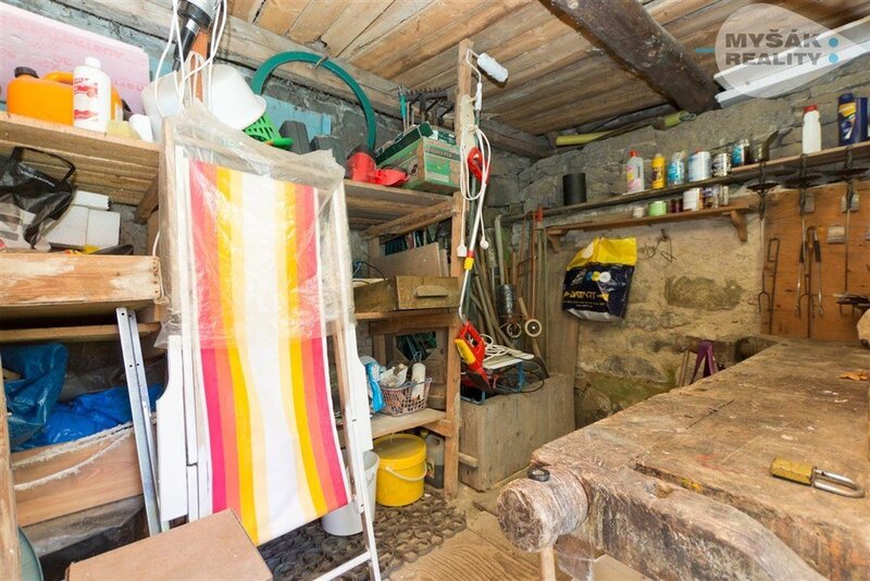 samostatný rekreační dům s č.p. nedaleko Orlické přehrady