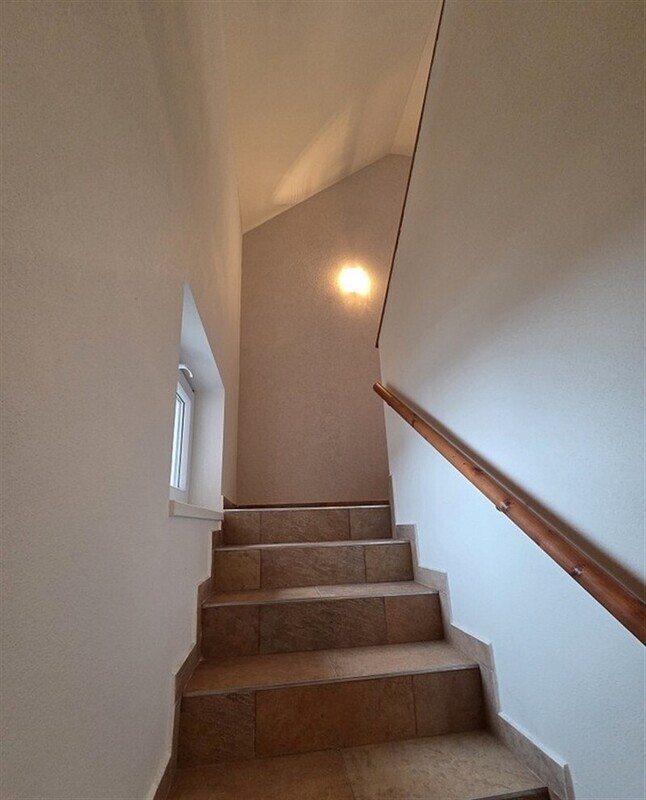 Prodej rodinného domu 5+kk v OV