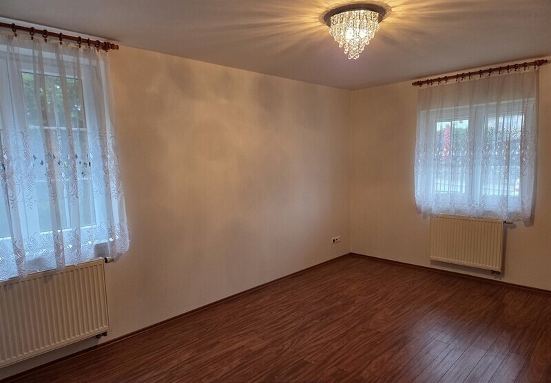 Prodej rodinného domu 5+kk v OV