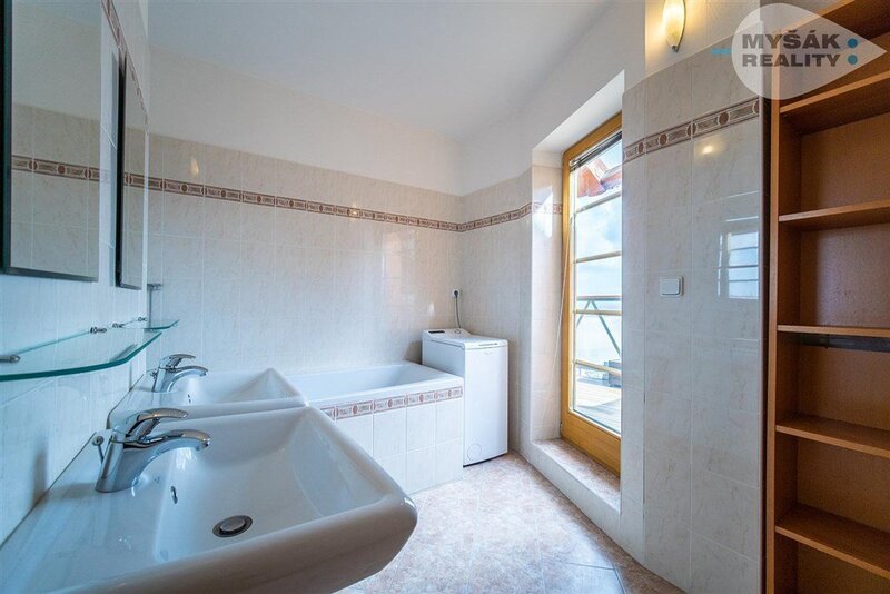 Prodej úžasného bytu 5+1 se 4 terasami - Praha 6