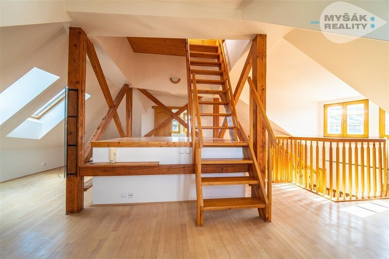 Prodej úžasného bytu 5+1 se 4 terasami - Praha 6