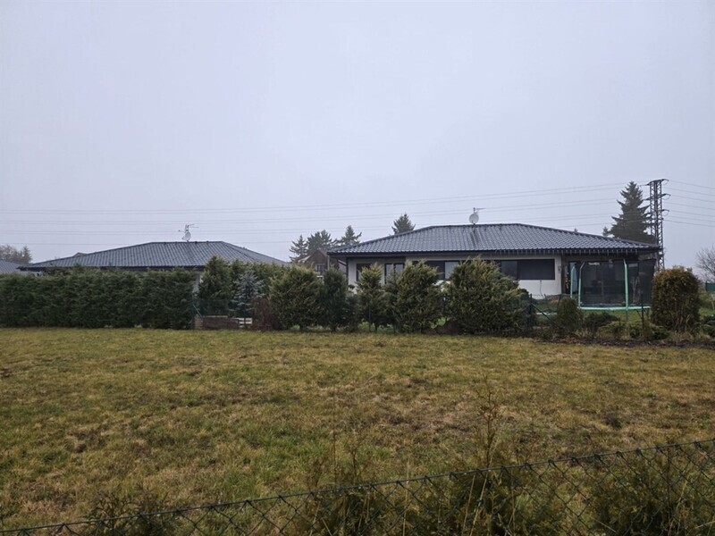 Prodej moderního bungalovu v Mále Hraštici, OV, 4+kk