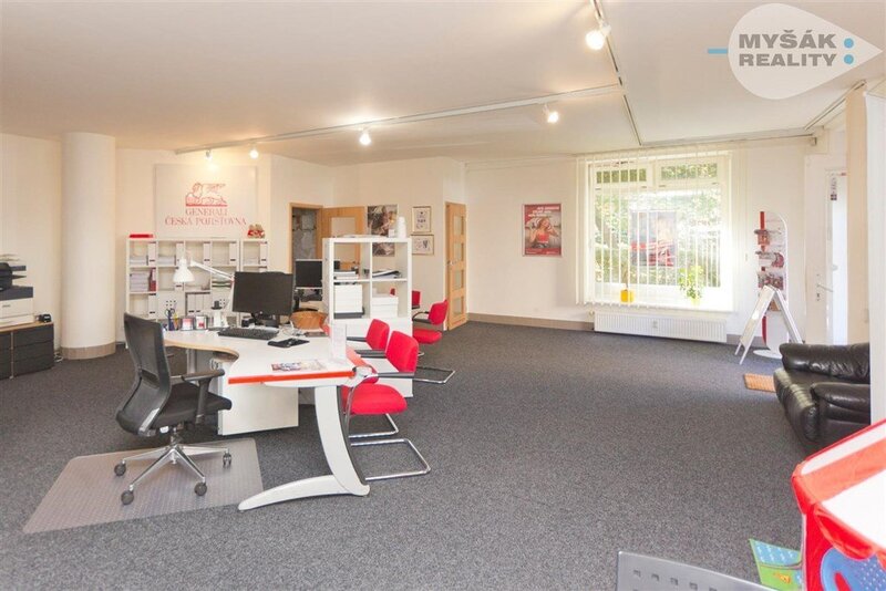Prodej prostorného nebytového prostoru na Petřinách, Praha 6, ul. Křenova 439.