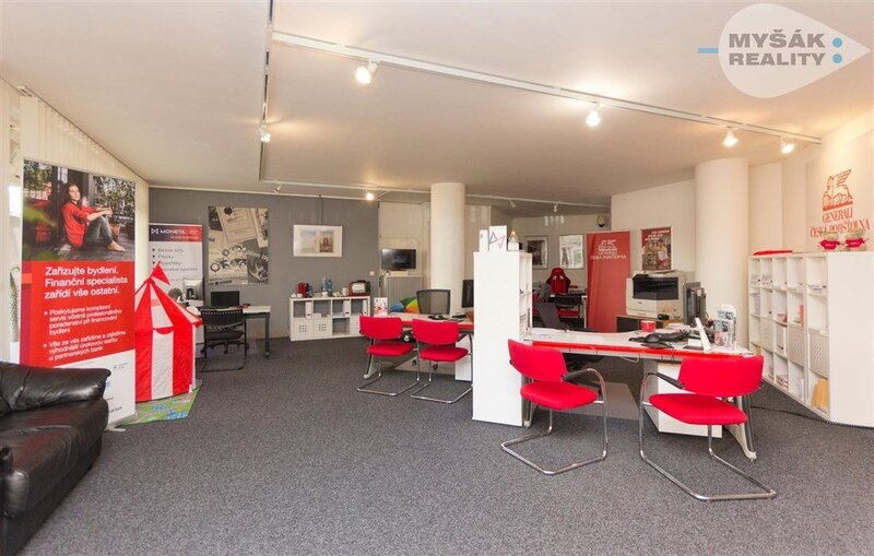 Prodej prostorného nebytového prostoru na Petřinách, Praha 6, ul. Křenova 439.