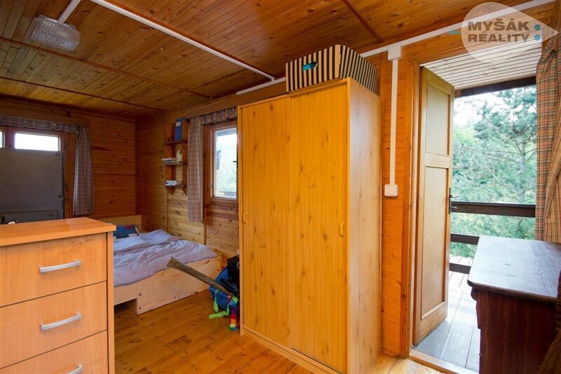 Prodej chaty s krásnou zahradou v Českém krasu