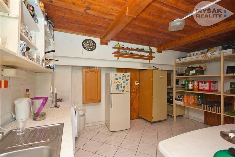 Prodej chaty s krásnou zahradou v Českém krasu