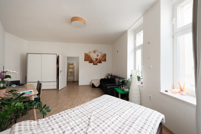 Prodej krásného bytu 1+1 v Holanské ulici, OV, horní část Vršovic