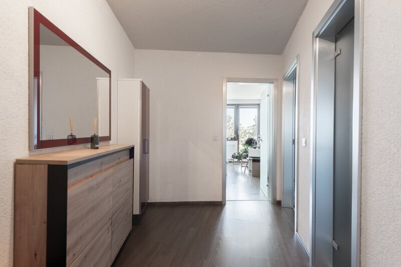 Prodej bytu 2+kk s balkonem a garážovým stáním, novostavba, výhled do zeleně