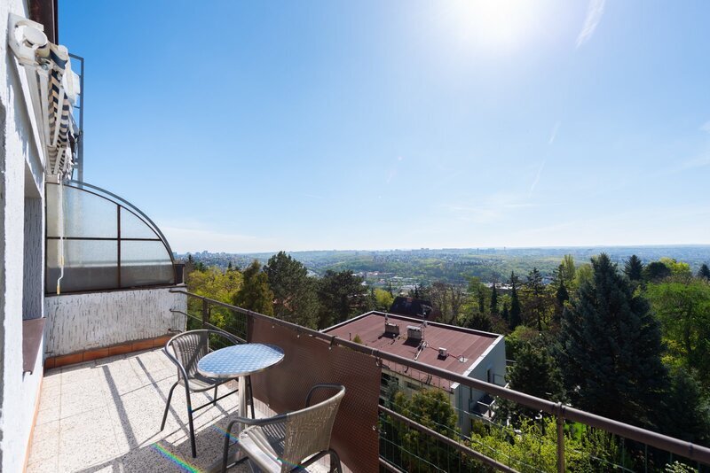 Prodej lukrativního domu vedle Barrandovských filmových ateliérů