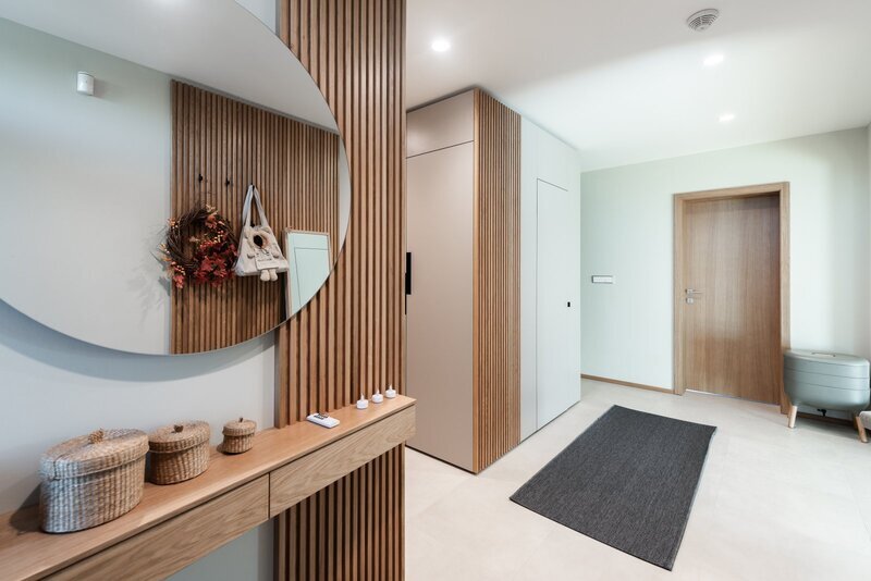 Prodej unikátního rodinného domu 6+1 (7+1). Novostavba, Líšnice, Praha - západ.