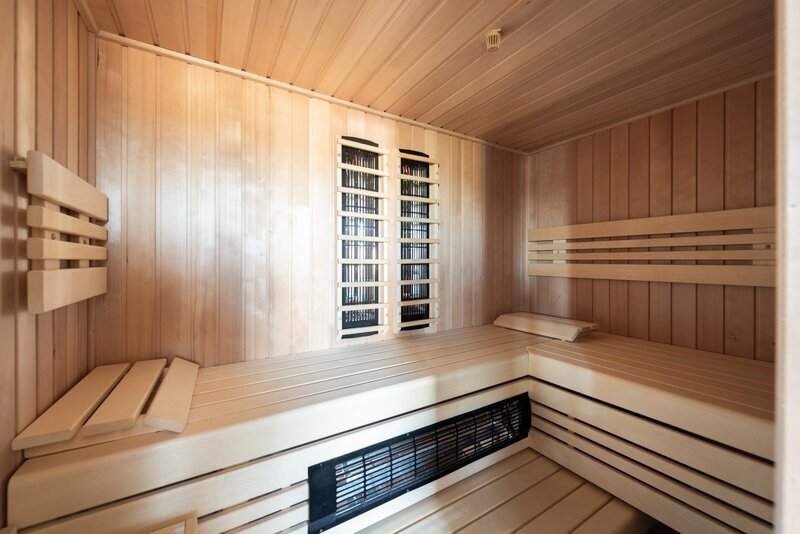 Prodej unikátního rodinného domu 6+1 (7+1). Novostavba, Líšnice, Praha - západ.