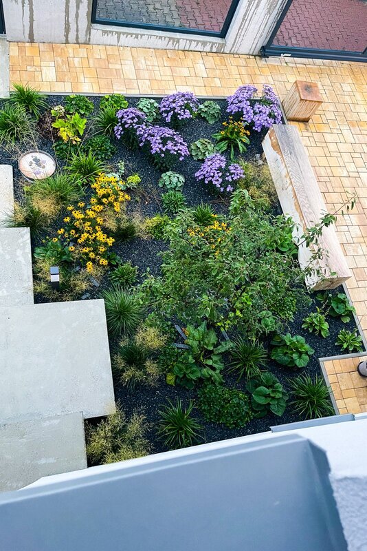 Prodej unikátního rodinného domu 6+1 (7+1). Novostavba, Líšnice, Praha - západ.