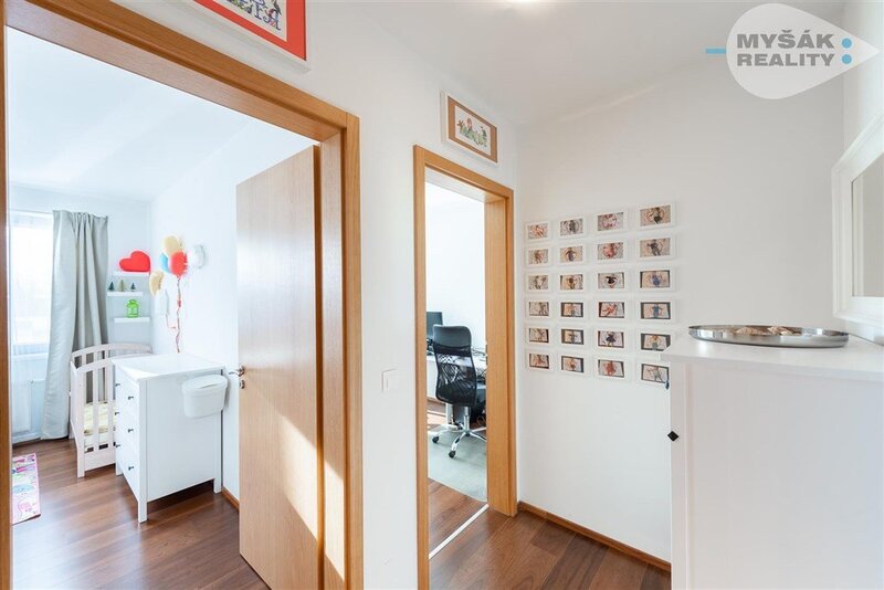 Prodej bytu 4+kk/T, 129 m2, novostavba, Praha  - Nové Chabry