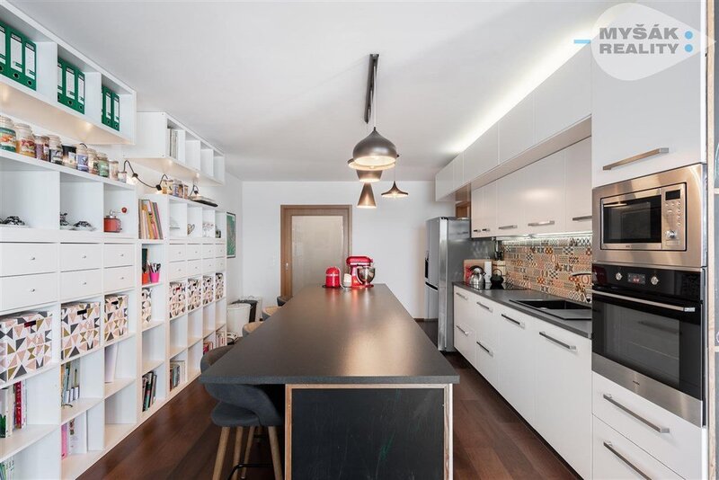 Prodej bytu 4+kk/T, 129 m2, novostavba, Praha  - Nové Chabry