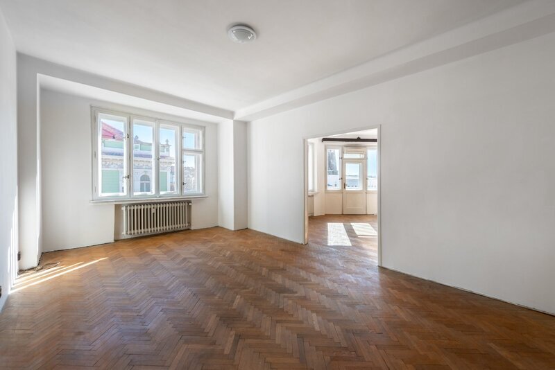 Prodej bytu na nám. Jiřího z Poděbrad