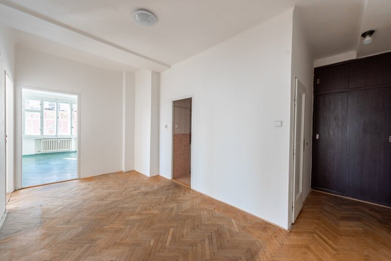 Prodej bytu na nám. Jiřího z Poděbrad